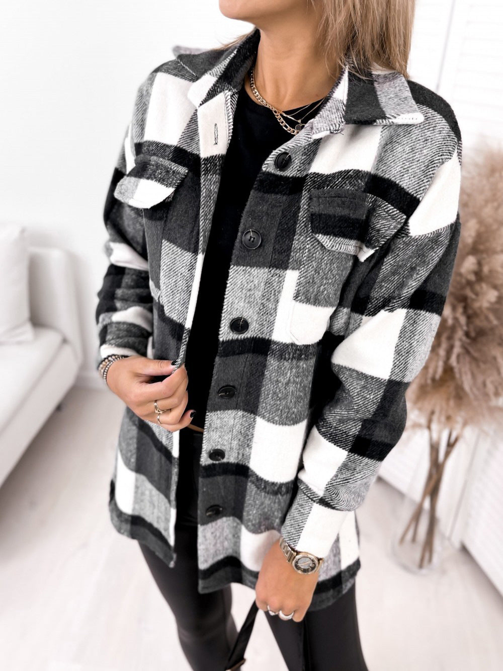 Long-sleeved Single-breasted Plaid Print Shirt Collar Woolen Jacket vafini